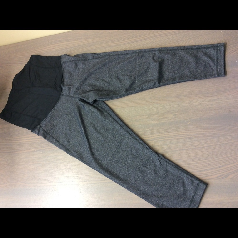 Maternity Cropped leggings tights XS Isabel